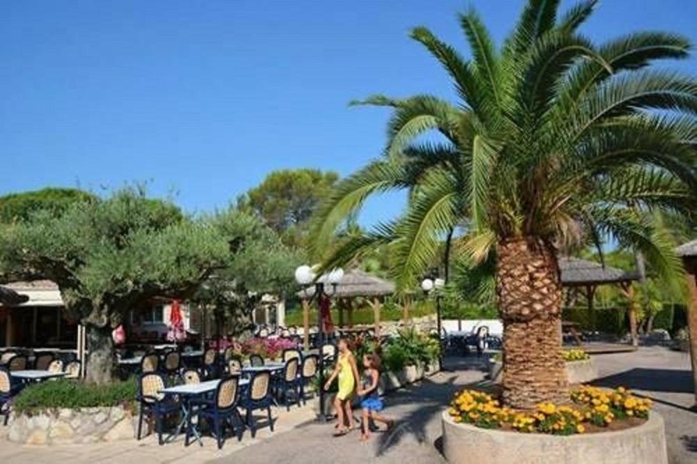 Greenchalets Roquebrune Sur Argens Exterior photo